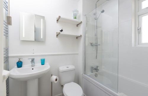 Combe Martin Casa | Seaweed