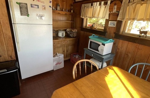 North Sebago Cabaña | SEBAGO LAKE BEACHFRONT - FRIDAY-FRIDAY RENTAL
