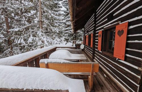 Reichenau Casa | Sechszirbenhütte am Falkert 1700 m