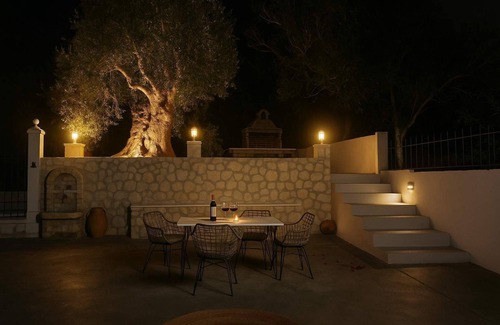 Korakades Condominio | Secluded Serenity - A Tranquil Suite in Corfu