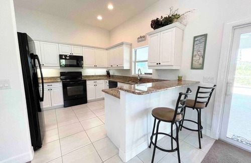 Rotonda Lakes Casa | Secluded 3 BDR Villa w.Pool f. Ultimate Relaxation