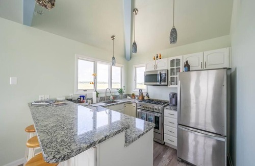 Green Creek Casa | Secluded Bayfront Retreat