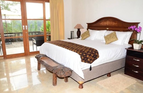 Kerta Casa | Secluded Bali Oasis | POOL | Breakfast | King Bed