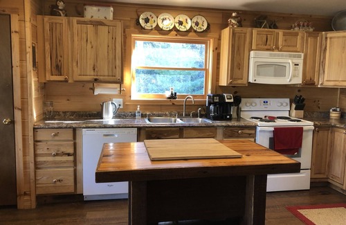 Robbinsville Casa | Hermosa cabaña en Mountain Cove