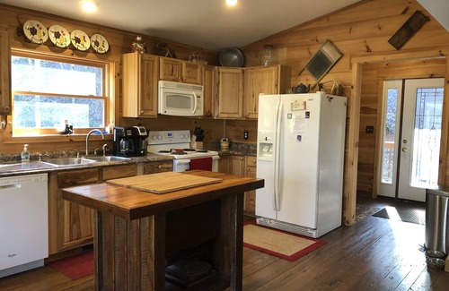 Robbinsville Casa | Hermosa cabaña en Mountain Cove