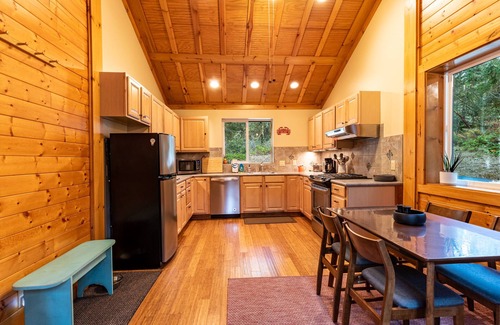 Roche Harbor Casa | Secluded Cabin on 2 Acres in Roche Harbor area, King bed, Fire pit, Bikes, Pets