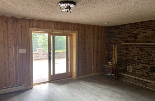 Sweet Valley Cabina | Secluded Cabin with Beautiful Views & Inground Pool