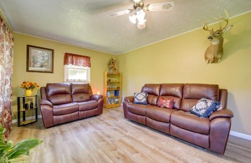 Canton Casa | Secluded Canton Vacation Rental 22 Mi to Asheville
