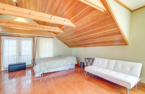 Catharpin Cabaña | Secluded Catharpin Vacation Rental ~ 35 Mi to DC!