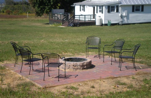 Luray Cabaña | Aislado Cottage en 10 Acres. Cierre de Shen. Natl. Park y Cavernas Luray