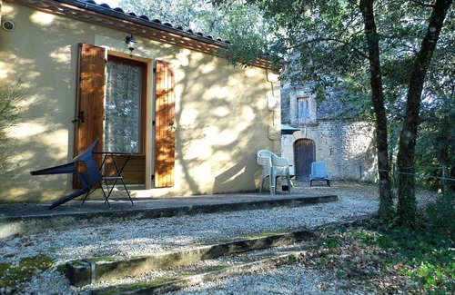 Sarlat-la-Caneda Cabaña | Casa aislada con vistas a Sarlat, cerca del centro, jardín y todas las comodidades.