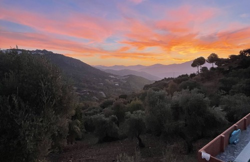 Gaucín Casa | Casa de campo aislada con piscina en un entorno precioso, vistas