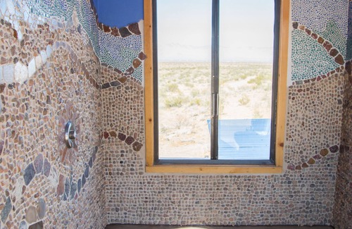 Ridgecrest Cabina | Secluded Desert House-Gateway to Death Valley