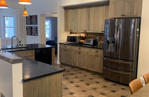 Mount Marion Casa | Secluded family retreat within minutes of Woodstock village