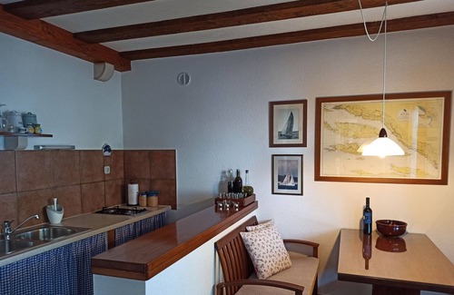 Gdinj Casa | Casa de pescador para vacaciones junto al mar Bahía Pakomina, Hvar (K-22535)