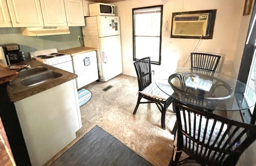 Mill Spring Casa | Secluded gem on World’s Edge surrounded by large boulders & Chimney Rock St Park