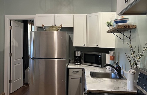 Clay City Cabina | Secluded getaway in beautiful new cabin near Red River Gorge.