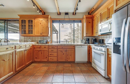 Kelseyville Casa | Secluded Home in The Heart of Wine Country!
