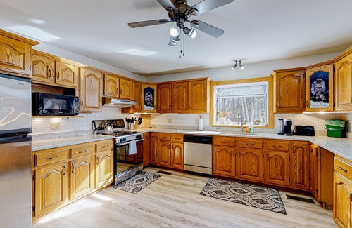 Jay Casa | Secluded home on 15 acres w/private hot tub, sauna, fireplaces, & Jay Peak views