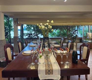 Khsach Kandal Casa | Secluded home on the Mekong river with Phnom Penh views