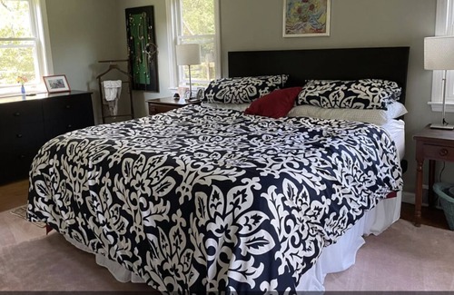 Kent Casa | Secluded In The Village