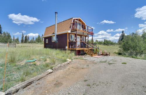 Stagetop Casa | Secluded Jefferson Cabin with Deck and Mountain Views!