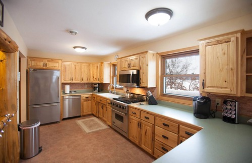 Pequot Lakes Casa | Secluded Lake House on 32 acres