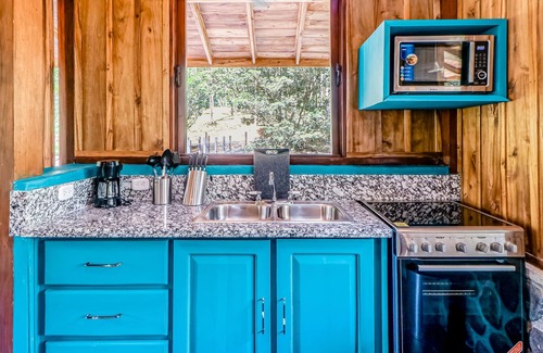 Peñas Blancas Cabina | Secluded Lakefront Home w/Free WiFi, Water Views, Hammocks, Cable, & more!