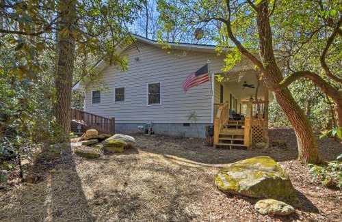 Lakemont Casa | Secluded Lavinder Laurel Leaf Cottage Near Creek