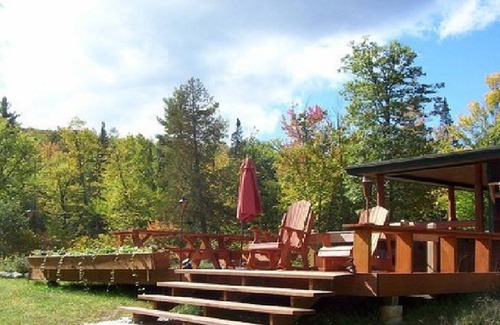 Wilmington Casa | Refugio aislado cerca de Whiteface Mountain y Adirondack Wildlife Refuge con jacuzzi