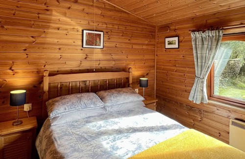 Wigton Cabina | Secluded Lodge On Country Estate (1)