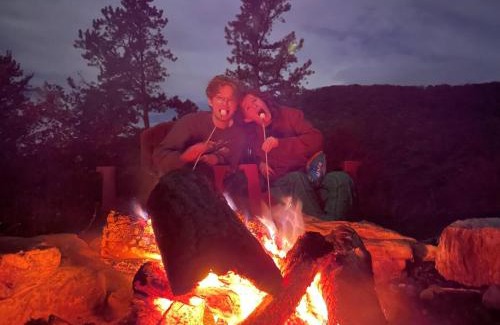 Stanley Casa | Secluded Lux Bunker Hot Tub, Views & Trails