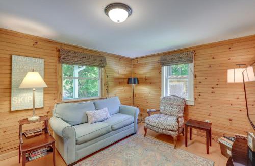 Marshall Casa | Secluded Marshall Cottage Hot Tub and Mountain View