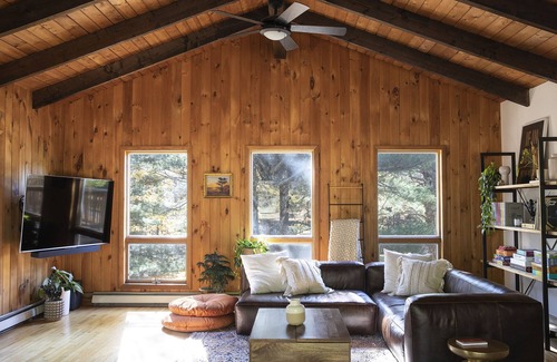 Lexington Casa | Secluded Modern Mountain Home