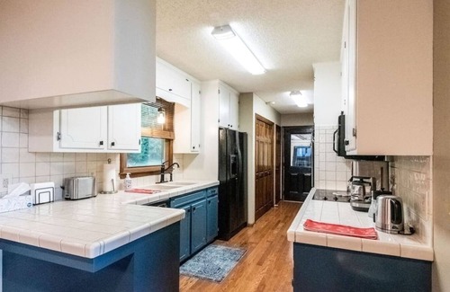 Moravian Falls Cabina | Secluded Mountain Top Cabin | Fire Pit | Fireplace