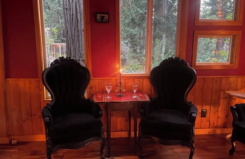 Pine Cove Cabina | Secluded mystical cabin in Idyllwild-Pine Cove