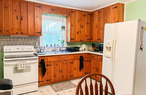 Prattville Casa | Secluded nature escape. 8 min. to Robert Trent Jones and 5 min. to downtown.