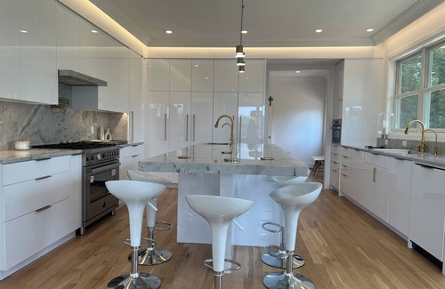 North Fork Casa | Secluded North Fork Wine Country Gem on Long Island Sound
