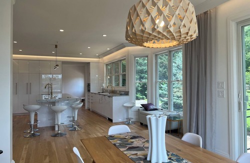 North Fork Casa | Secluded North Fork Wine Country Gem on Long Island Sound