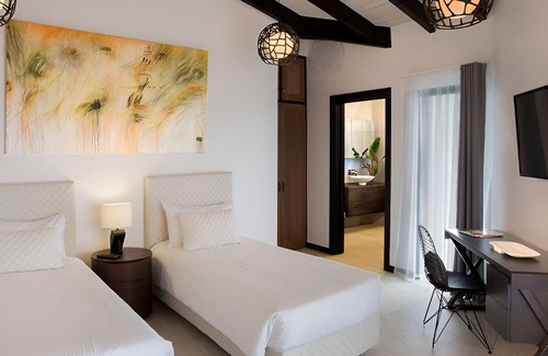 Fryes Beach Hotel | Secluded Oceanview Villa with 2 Bedrooms & Kitchen Ideal for Soothing Beach Days