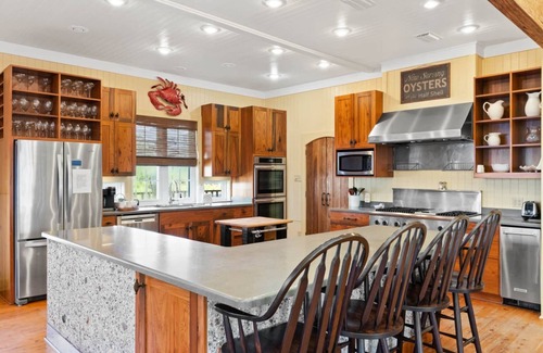 Indian Pass Casa | Secluded Palms | 3 Bed, 2.5 Bath