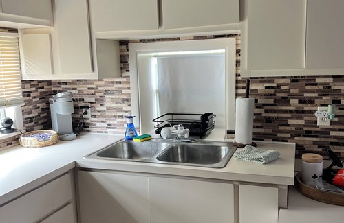 Estero Casa | Secluded private 2-bedroom house in Estero walking distance from Starbucks plus