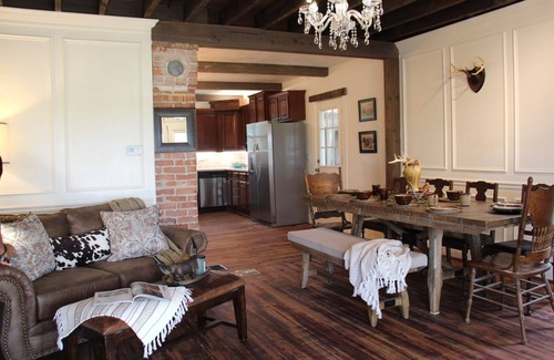 New Century Otro | Secluded Ranch. Lake. Hunting. Horse Trails. Fun!