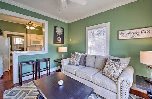 Hot Springs Casa | Secluded Retreat with Pool, King Beds in a Historic District, 2 mi from Oaklawn!