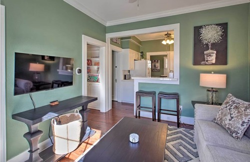Hot Springs Casa | Secluded Retreat with Pool, King Beds in a Historic District, 2 mi from Oaklawn!