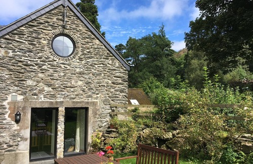 Llandrillo Casa | Secluded riverside retreat in the Berwyn mountains close to Snowdonia