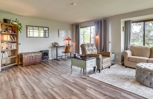 West Salem Casa | Secluded Salem Vacation Rental w/ Game Room!