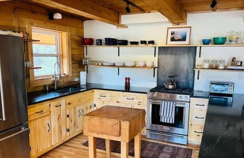 Salida Cabina | Secluded Salida cabin on 40 private acres