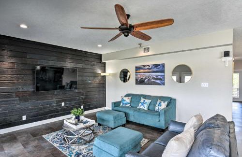 El Lago Casa | Secluded Seabrook Waterfront Home with Patio!