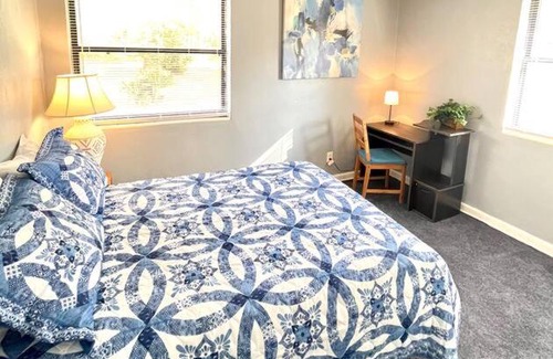 Arlington Casa | Secluded+Spacious 4BRFamily Home+Self-CheckIn+Wifi